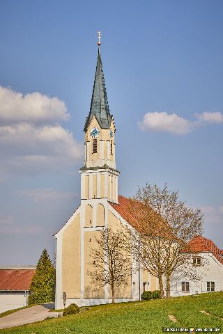 Gemeinde Massing Landkreis Rottal-Inn Anzenberg Wallfahrtskirche Mariä Heimsuchung (Dirschl Johann) Deutschland PAN